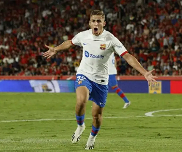 西甲新星闪耀：费尔明成巴萨进攻利器，身价飙升引转会波澜